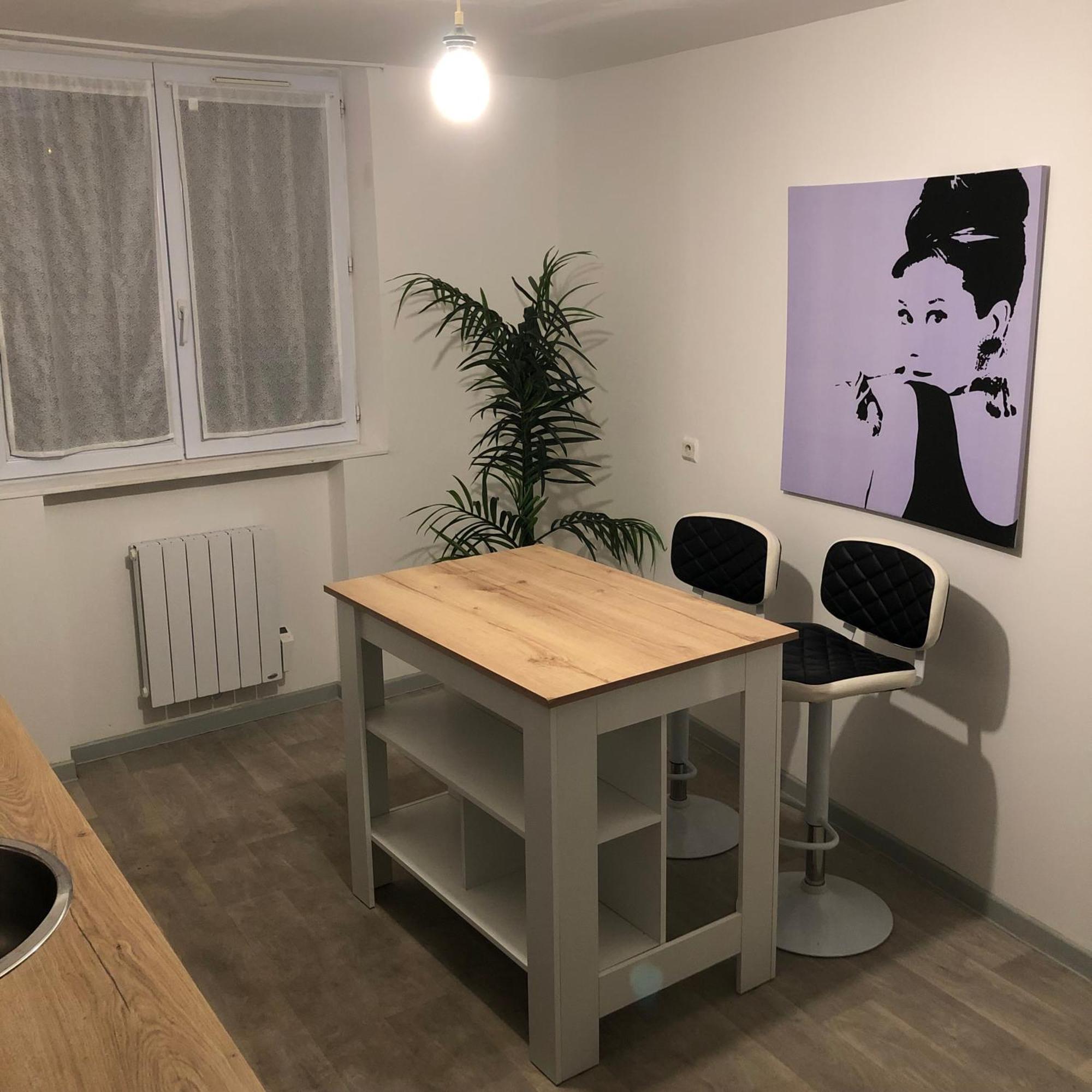 T2 Cosy Corbeil Gare Apartment Luaran gambar